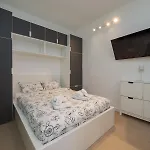 Διαμέρισμα Modern & Functional Steps From Bosco Verticale & Gae Aulenti *