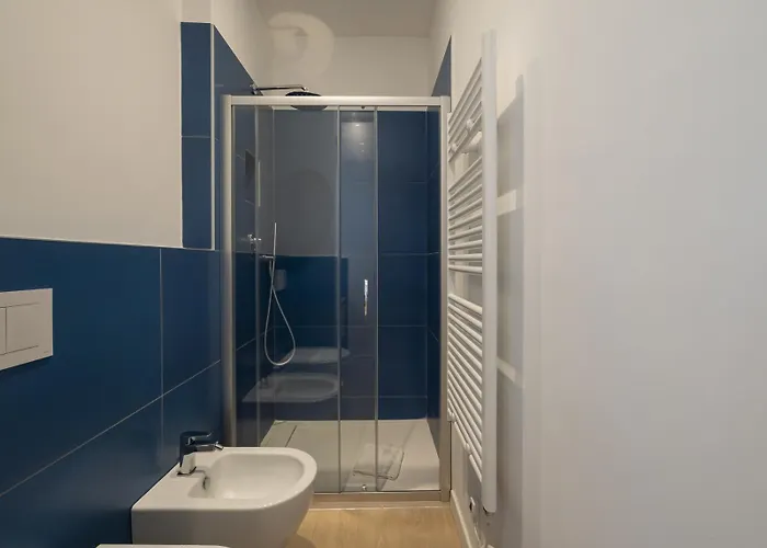 Modern & Functional Steps From Bosco Verticale & Gae Aulenti Apartment